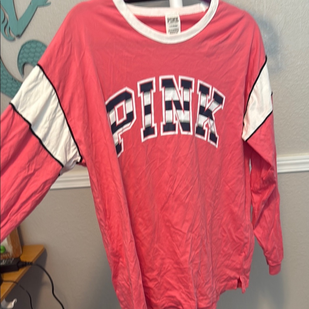 PINK Victoria's Secret Long Sleeve Tee Pink White Athletic Style